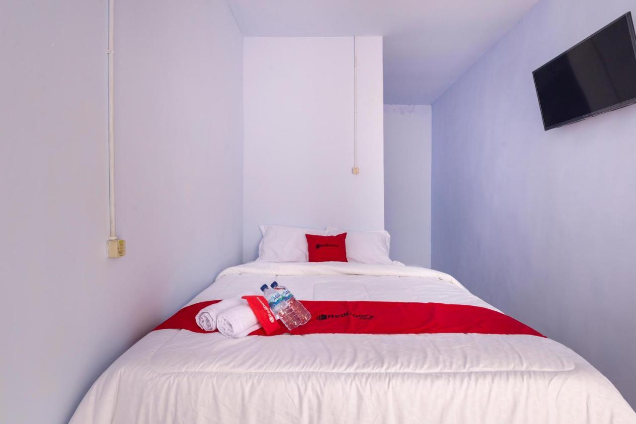 เรดดอร์ ซีอาเรียห์ แอท บอนโดโวโซ ซิตี้ เซ็นเตอร์ Hotel Bondowoso ภายนอก รูปภาพ